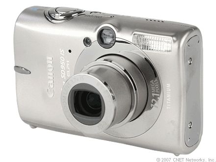 Canon PowerShot SD950 IS Digital ELPH Coach Edition Gift Set 12.1 Megapixel