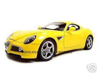 ALFA ROMEO 8C COMPETIZIONE YELLOW 118 DIECAST MODEL  