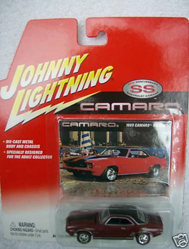 Johnny Lightning 35th Anniversary 1969 Camaro RS/Z28  